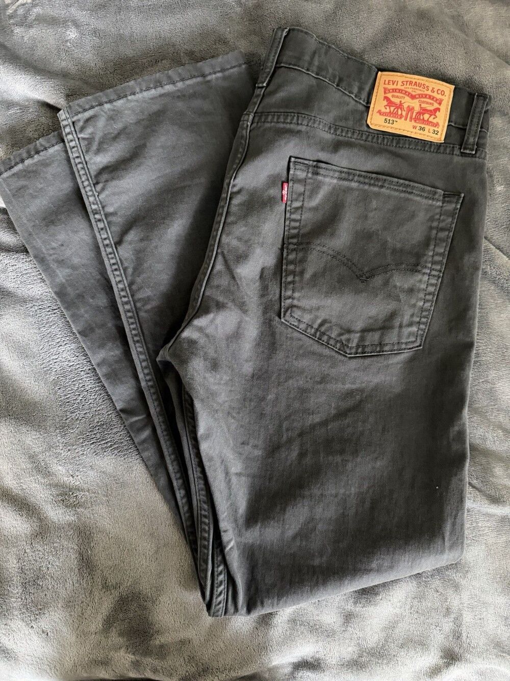 Levi’s 513 Slim Straight Pants Lot 2 Pair Men’s W36 L32 Charcoal Khaki Chino - Picture 5 of 15